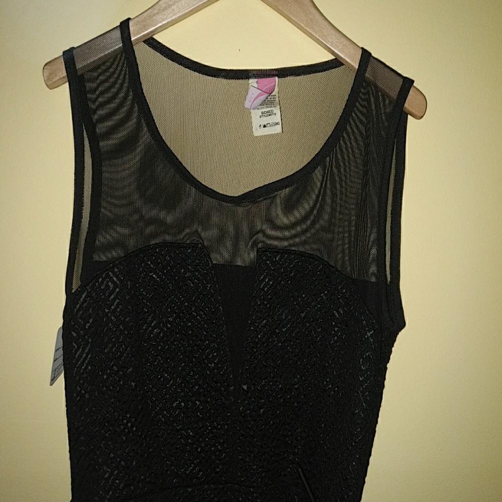 Little black dress - Picture 2 of 3
